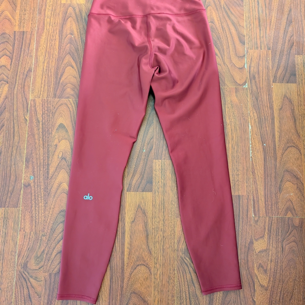 ALO Yoga High-Waisted Burgundy Leggings